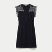 Robe courte &eacute;vas&eacute;e col v manches courtes noir femme
