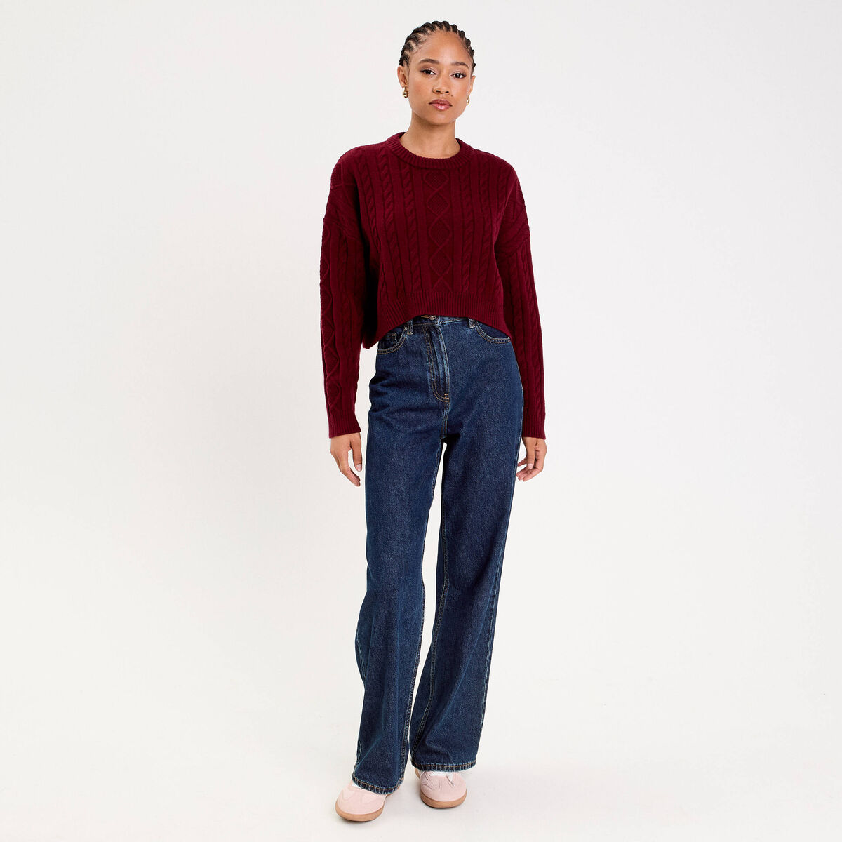 Pull avec torsades rouge fonc&eacute; femme