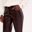 Pantalon large similicuir marron fonc&eacute; femme