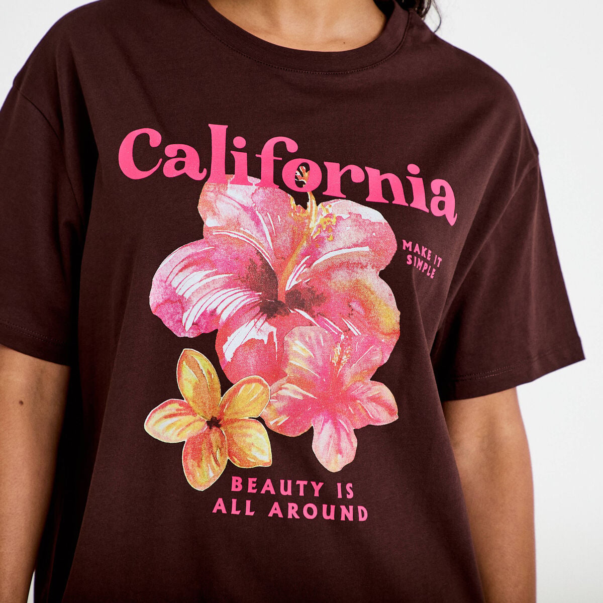 T-shirt col rond manches courtes marron femme