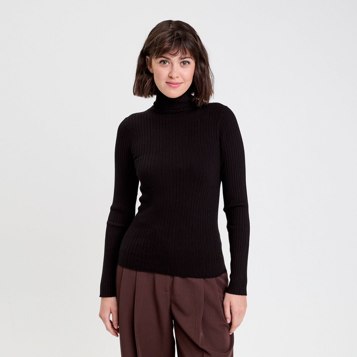Pull c&ocirc;tel&eacute; col roul&eacute; noir femme