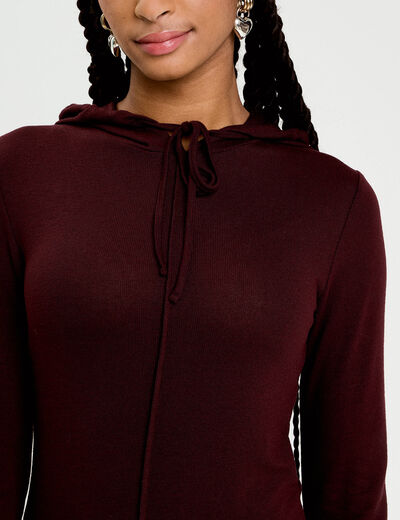 Pull &agrave; capuche rouge fonc&eacute; femme