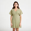 Robe courte &eacute;vas&eacute;e col v dentelle vert kaki femme