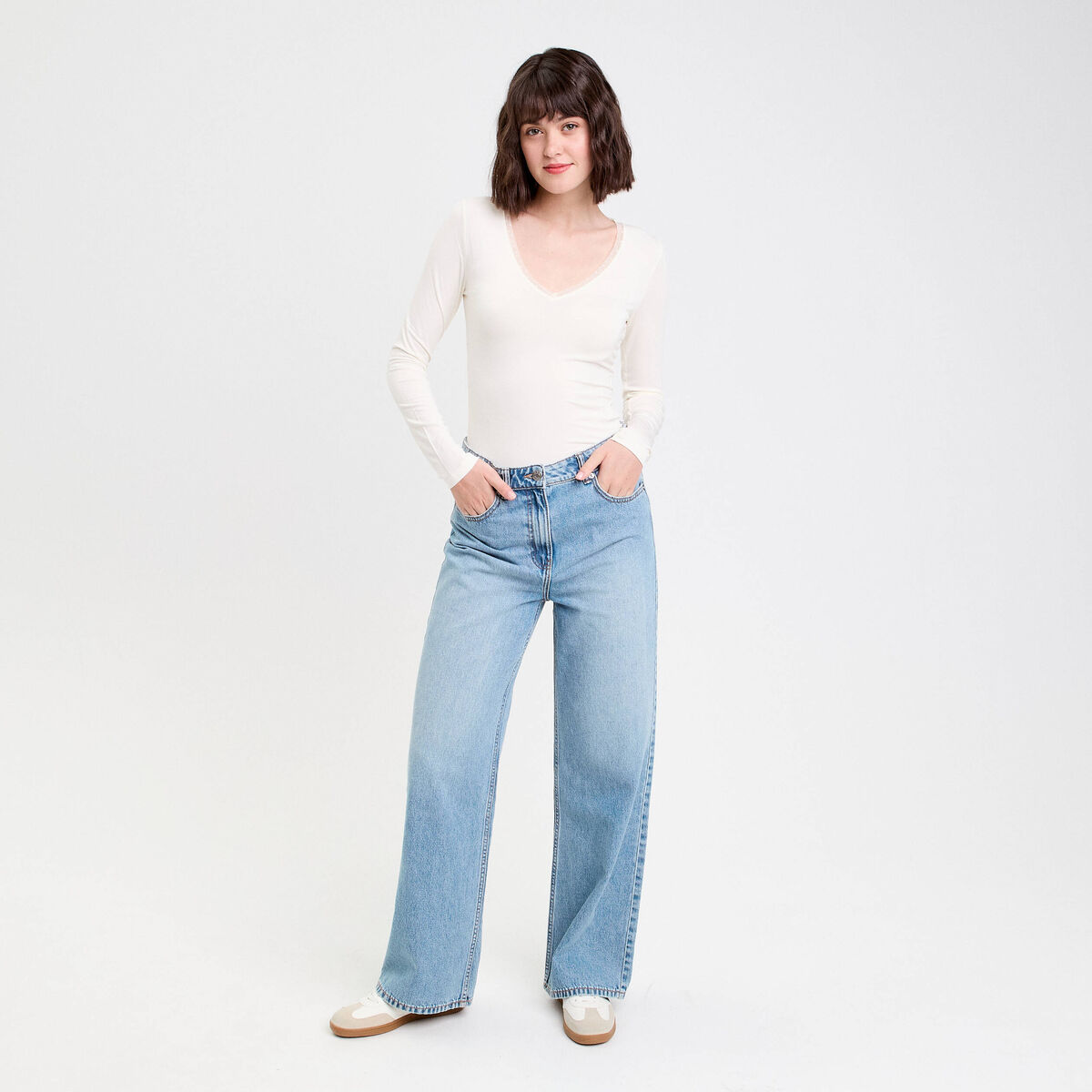 T-shirt thermique col en V plumetis ecru femme
