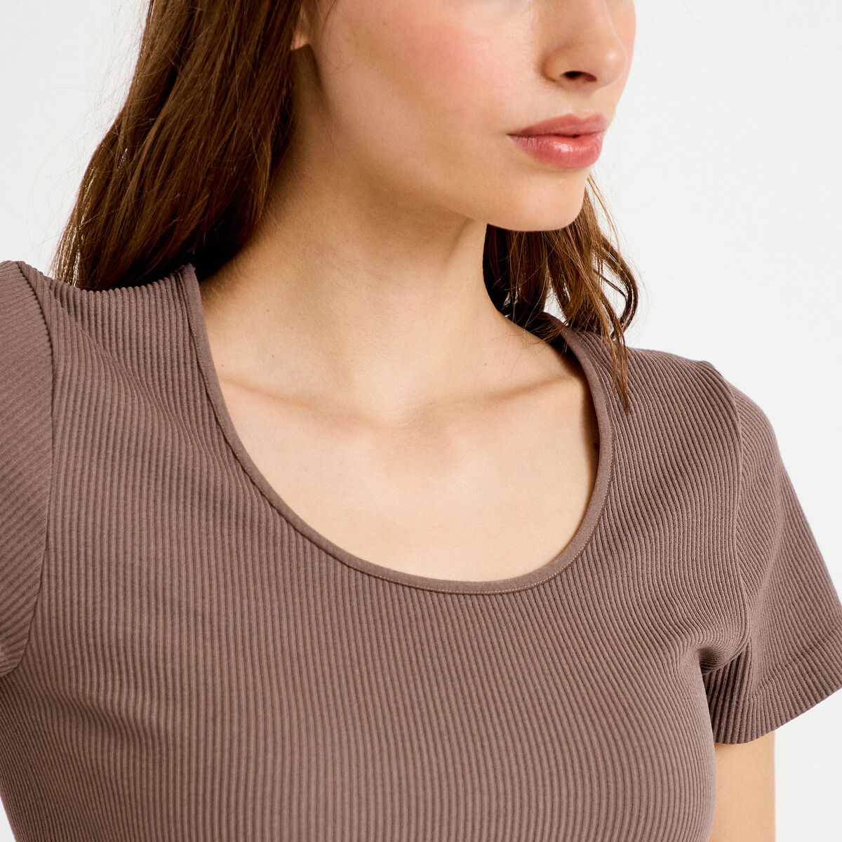 Crop top sans couture col rond marron clair femme