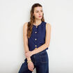 Gilet jean cintr&eacute; cropped sans manches denim brut femme
