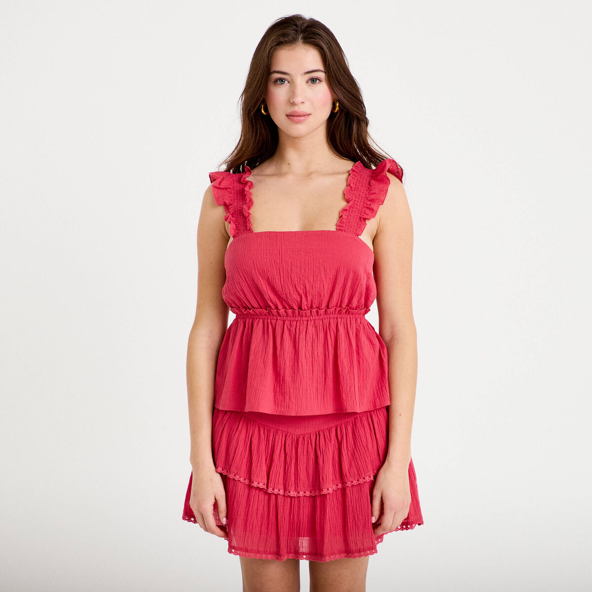 Top pliss&eacute; col carr&eacute; fines bretelles rose framboise femme
