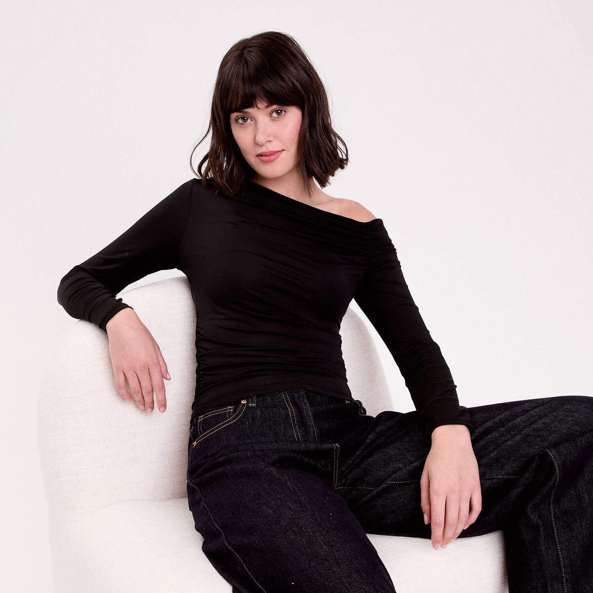 T-shirt ajust&eacute; manches longues noir femme