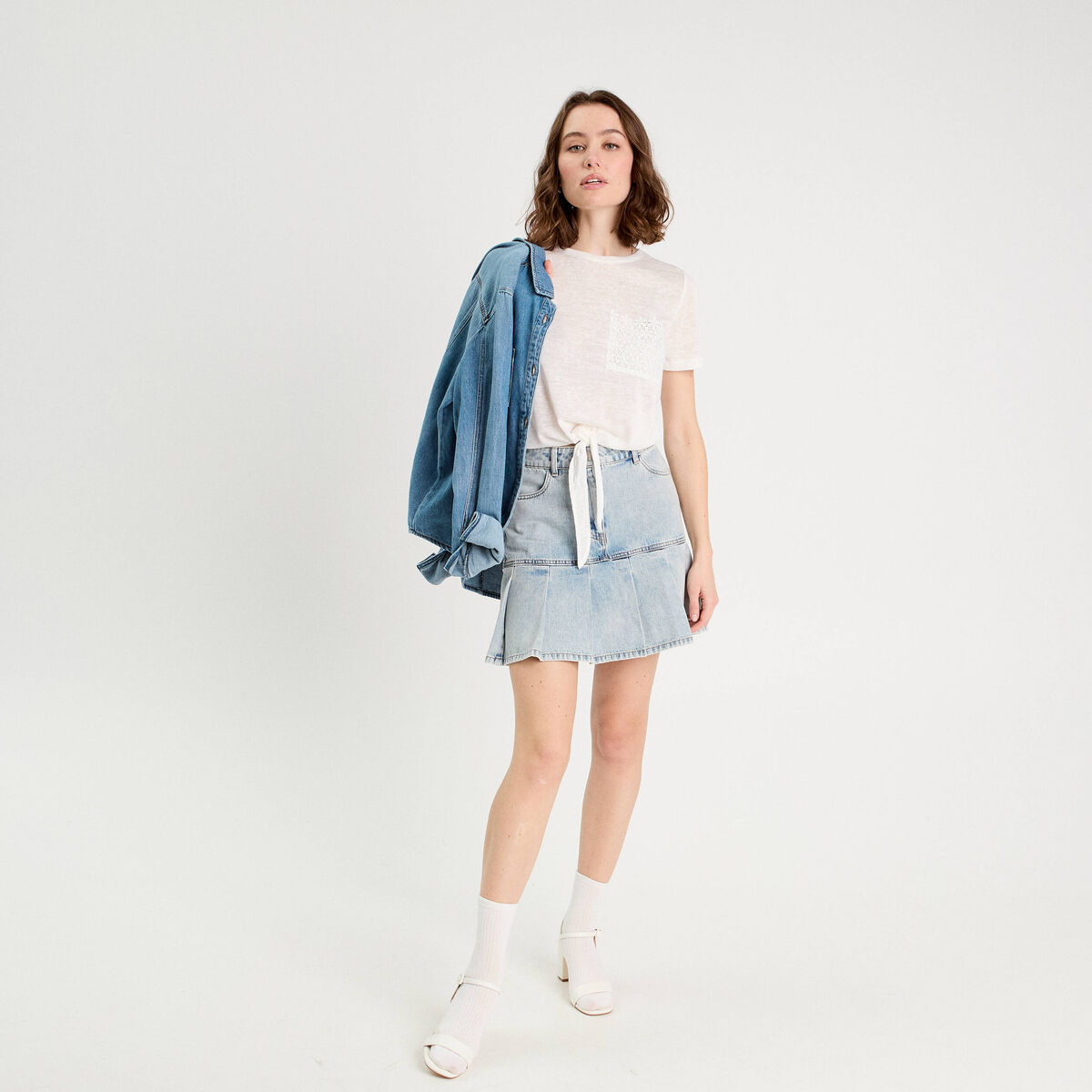 T-shirt d&eacute;tail noeud ecru femme