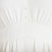 Robe courte &eacute;vas&eacute;e col v manches courtes blanc femme