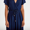 Robe longue &eacute;vas&eacute;e col v satin&eacute;e bleu marine femme
