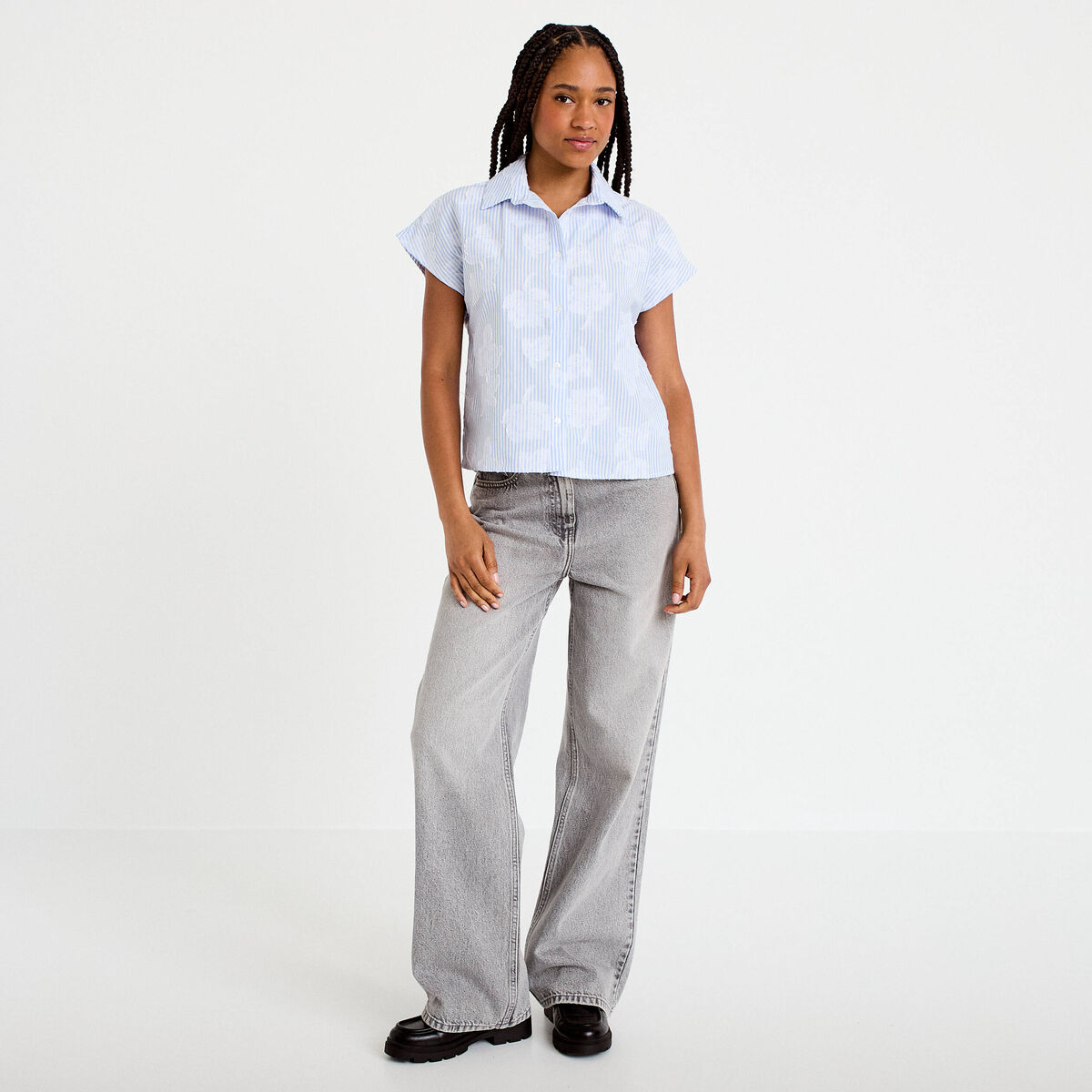 Chemise sans manches col am&eacute;ricain bleu ciel femme