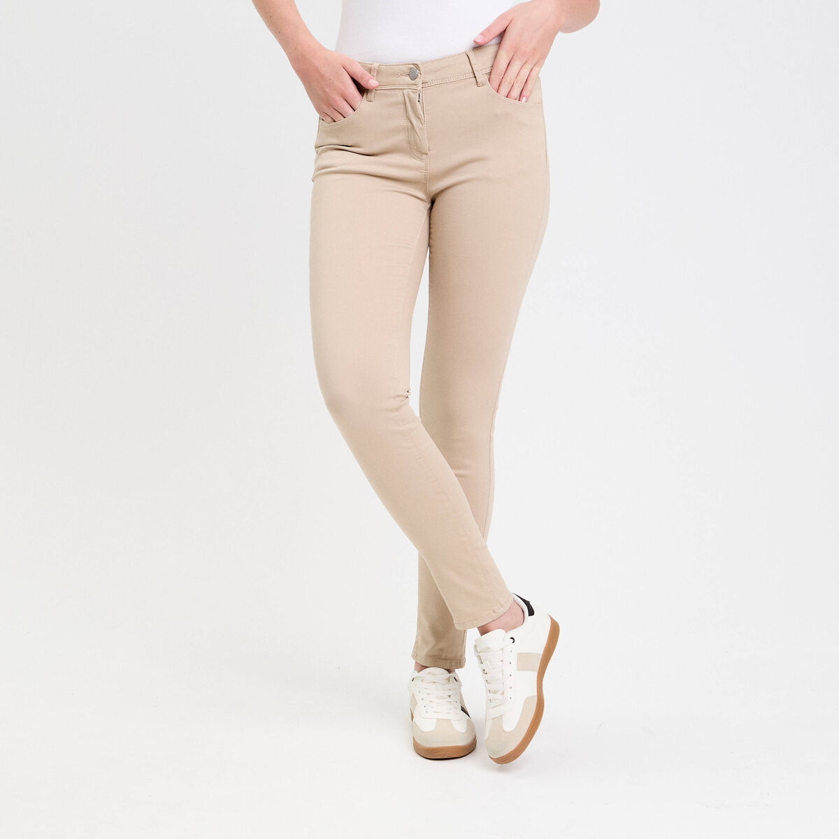 Jeans slim 5 poches taupe femme