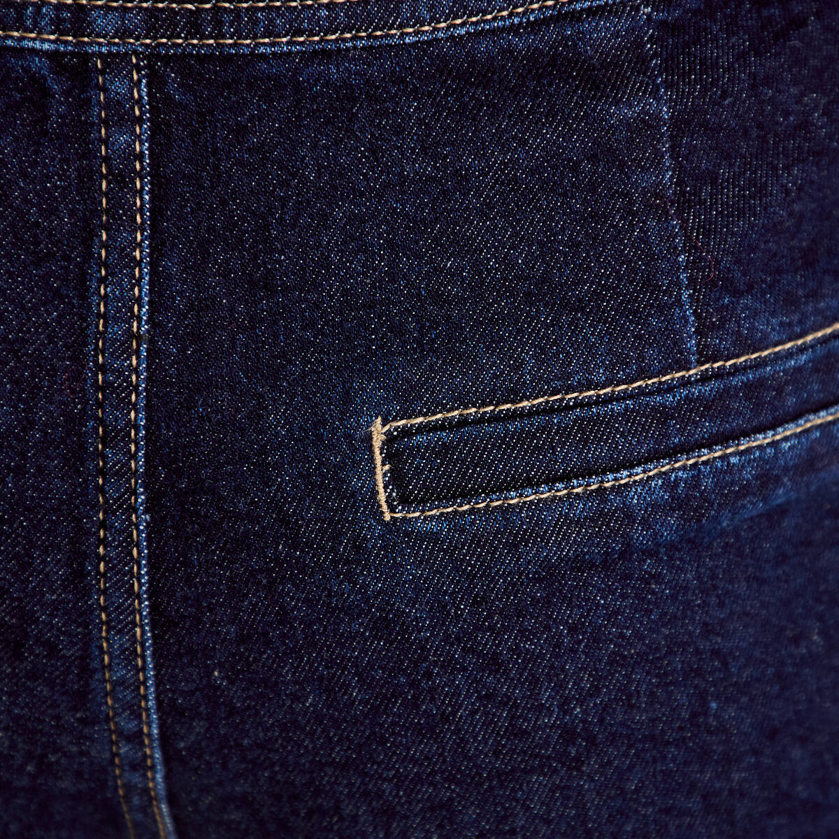 Short en jean denim brut femme