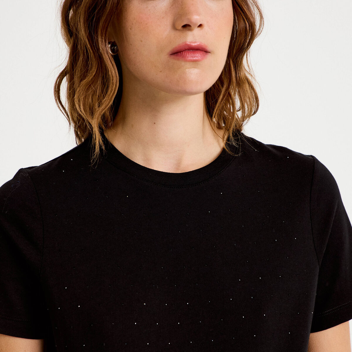 T-shirt &agrave; strass manches courtes noir femme