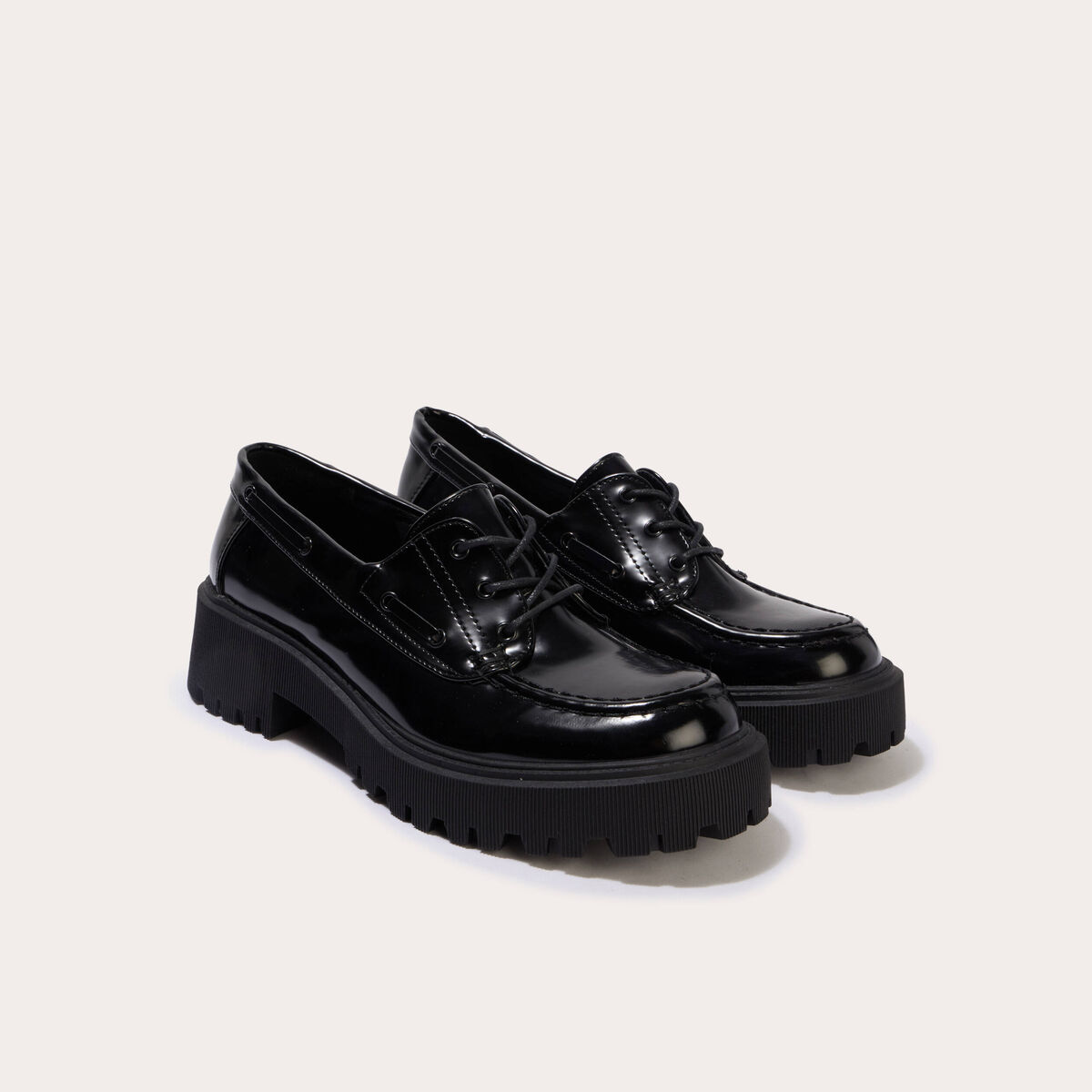 Mocassins &agrave; talon noir femme