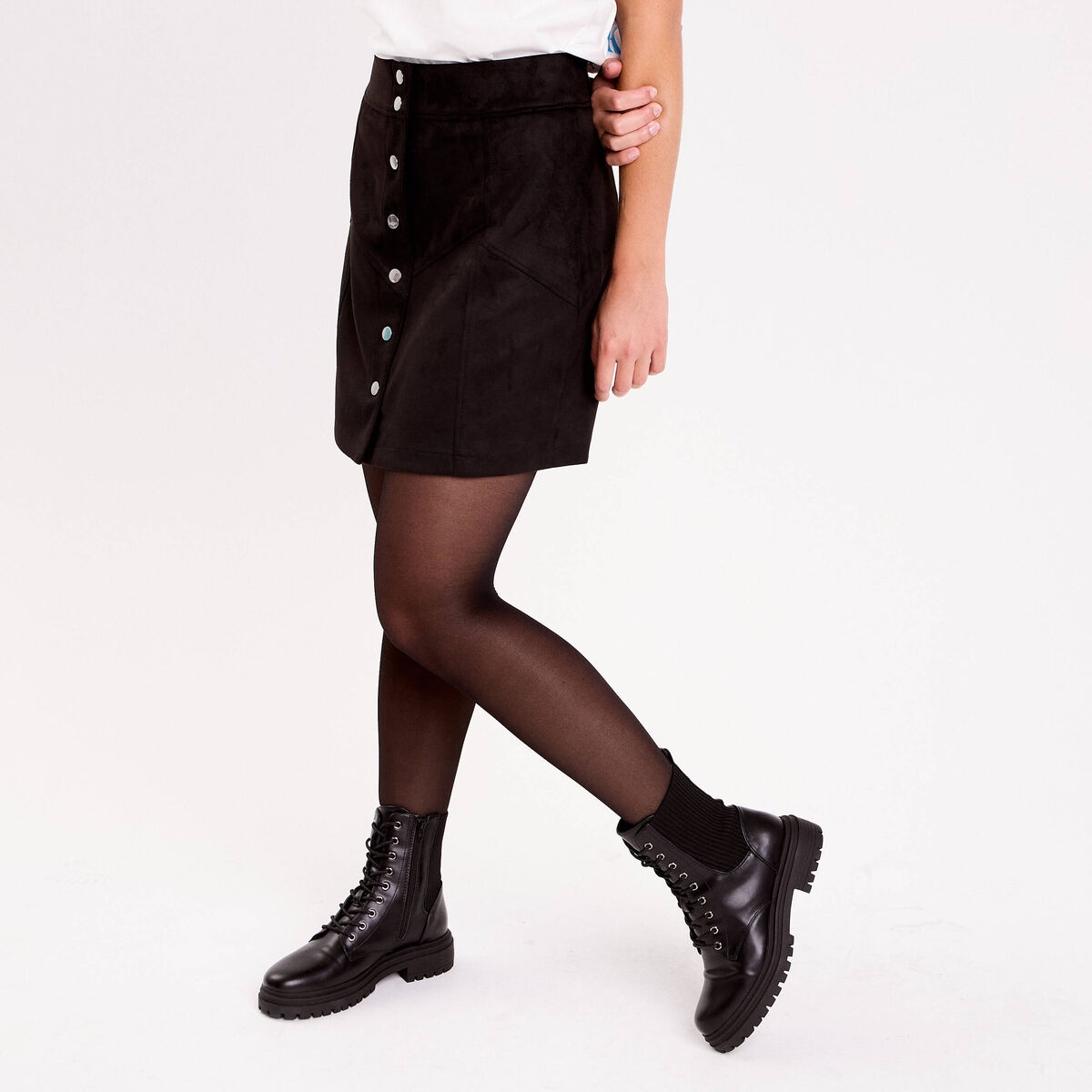 Jupe trap&egrave;ze courte aspect daim noir femme