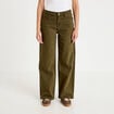 Jean bootcut en velours vert kaki femme