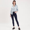 Chemise satin&eacute;e bleu clair femme
