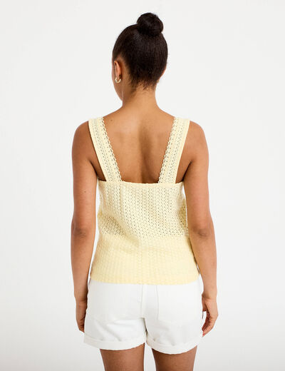 D&eacute;bardeur ajour&eacute; aspect dentelle col v jaune pastel femme