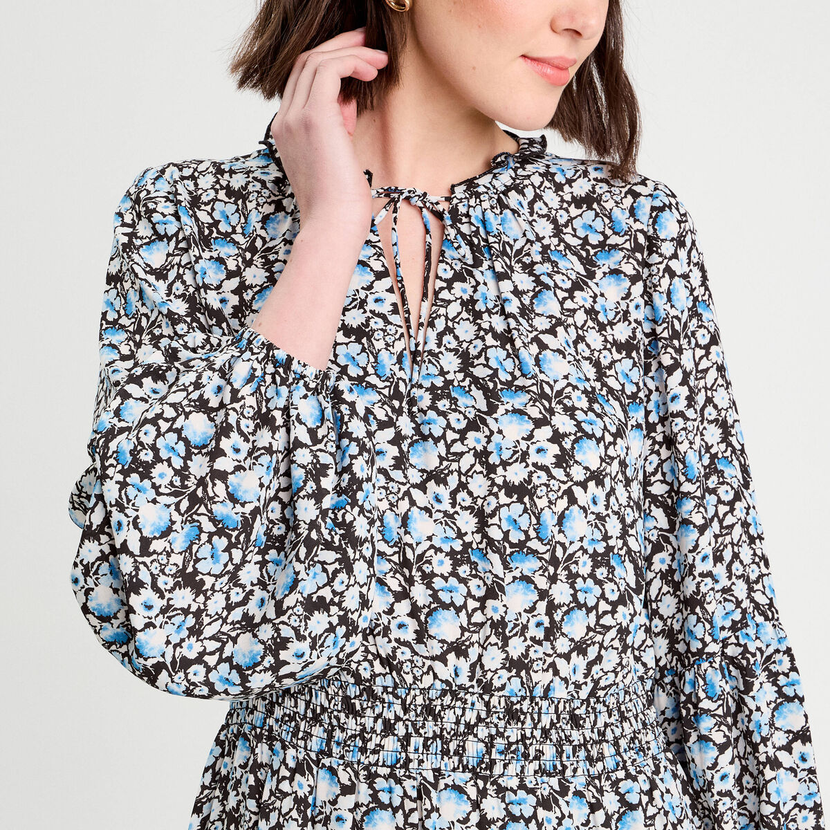 Robe &eacute;vas&eacute;e volant&eacute;e noir femme