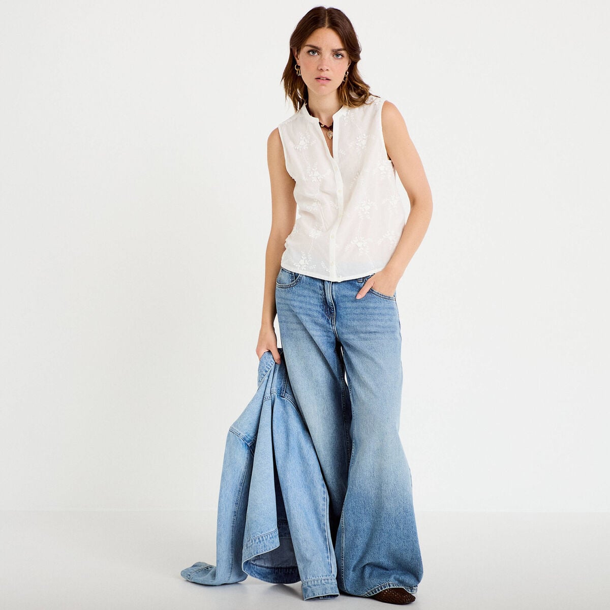 Chemise droite sans manches &agrave; relief ecru femme