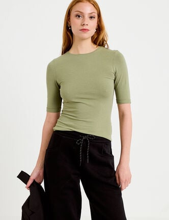 T-shirt ajust&eacute; col rond manches courtes vert kaki femme