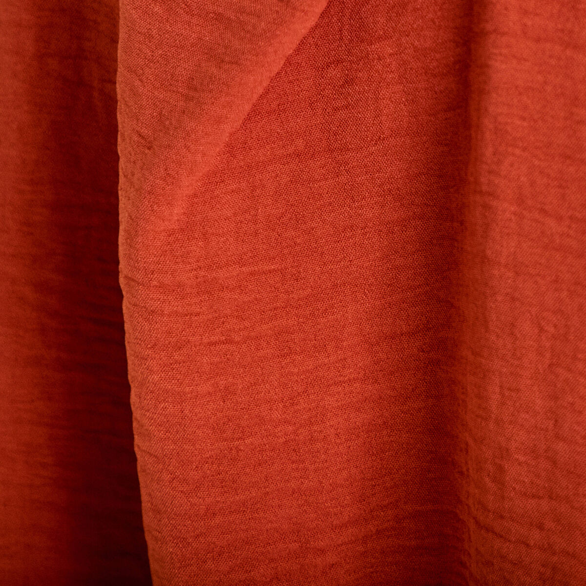 Robe courte &eacute;vas&eacute;e col v manches courtes orange fonc&eacute; femme