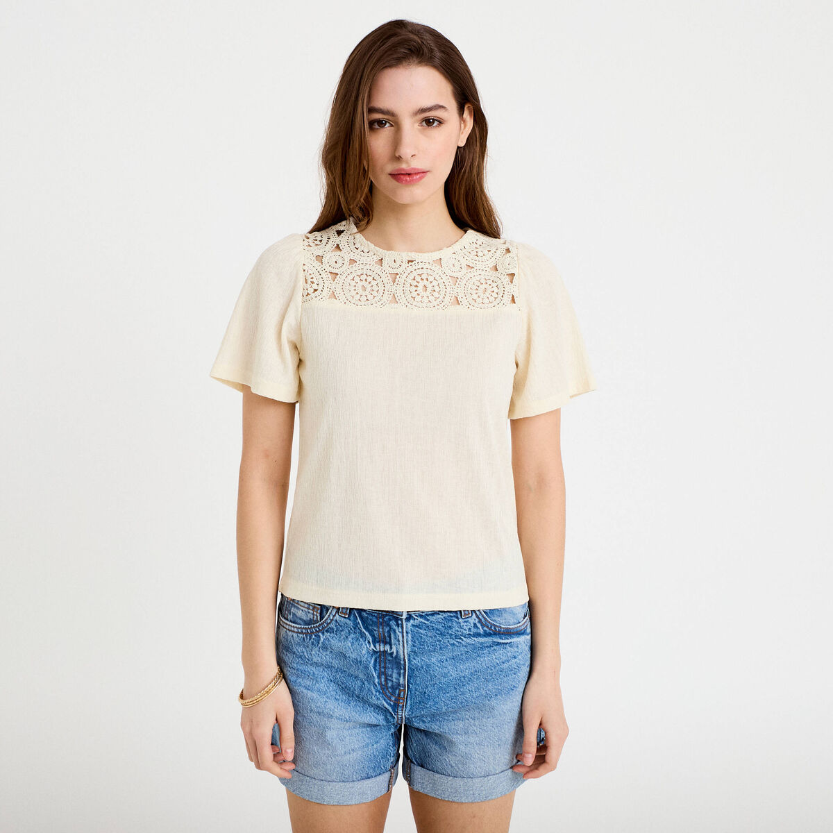 T-shirt manches courtes aspect dentelle ecru femme