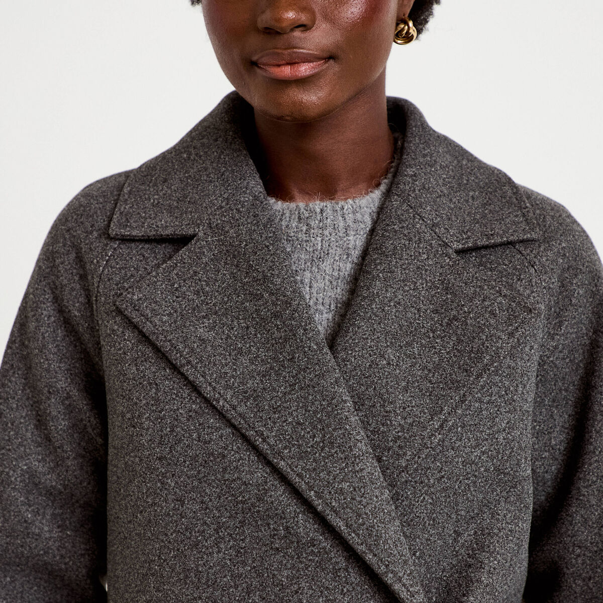 Manteau droit mi-long &agrave; manches longues gris femme