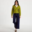 Gilet boutonn&eacute; avec col en V vert fonc&eacute; femme