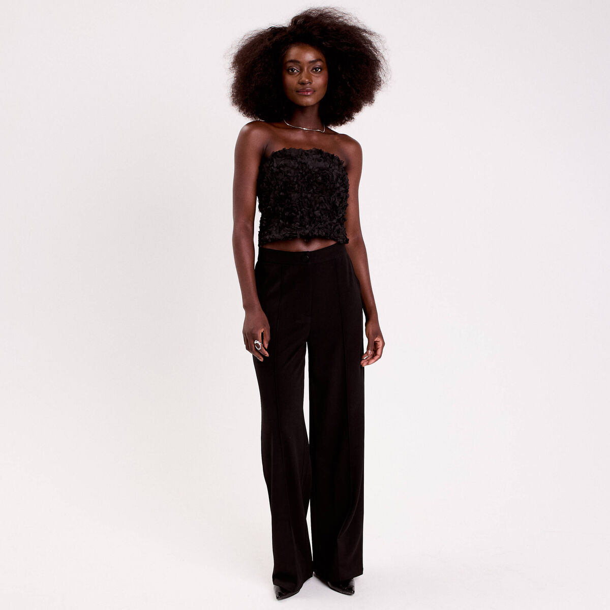 Bustier cropped fleurs en relief noir femme