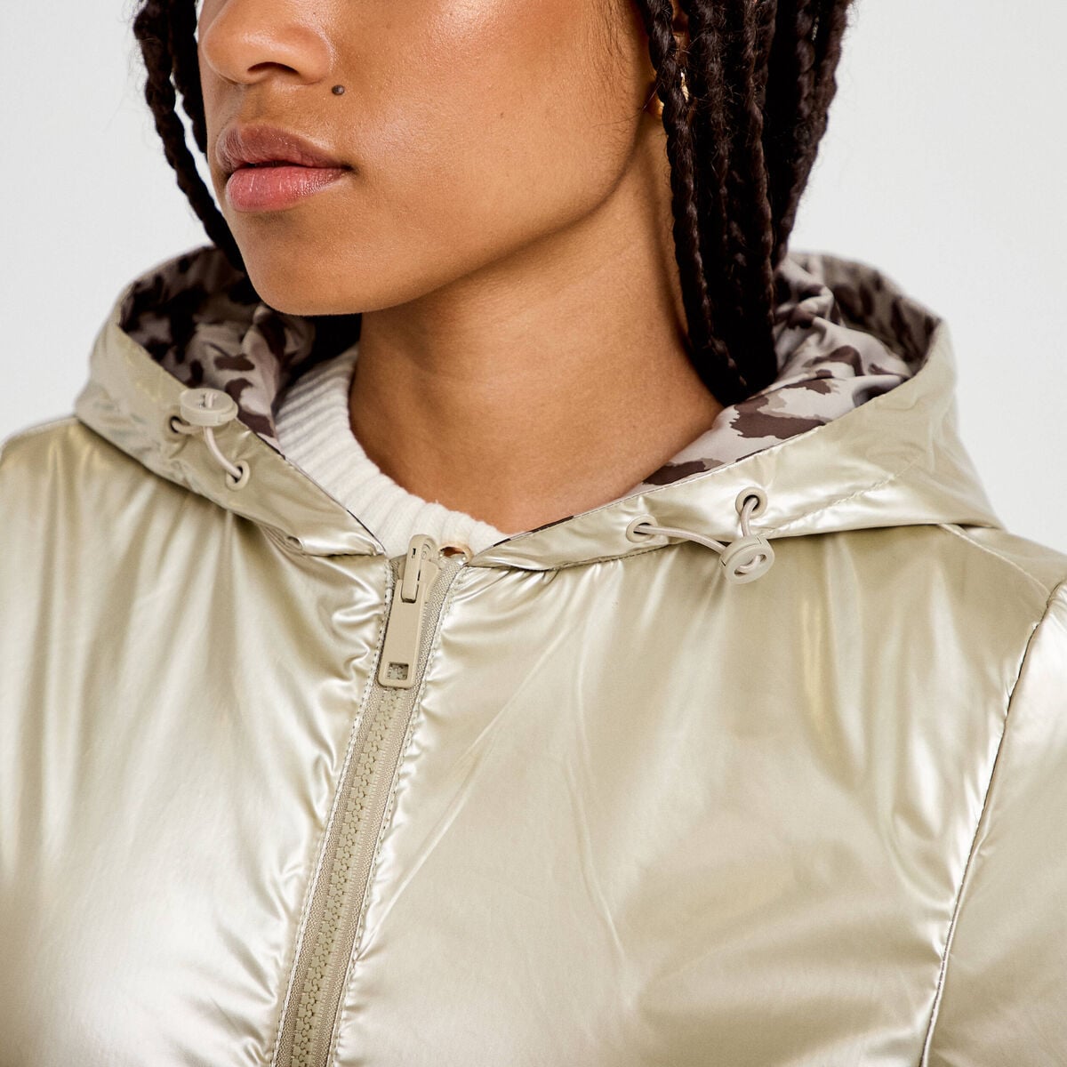 Parka r&eacute;versible &agrave; capuche couleur or femme