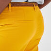 Pantalon chino 7/8&egrave;me jaune femme