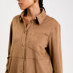 Chemise aspect daim marron clair femme