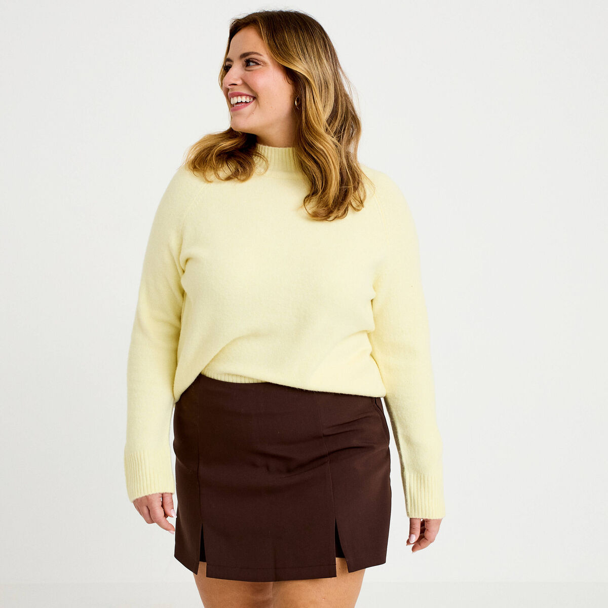 Jupe-short droite fentes marron fonc&eacute; femme