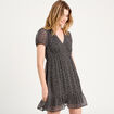 Robe &eacute;vas&eacute;e manches courtes noir femme