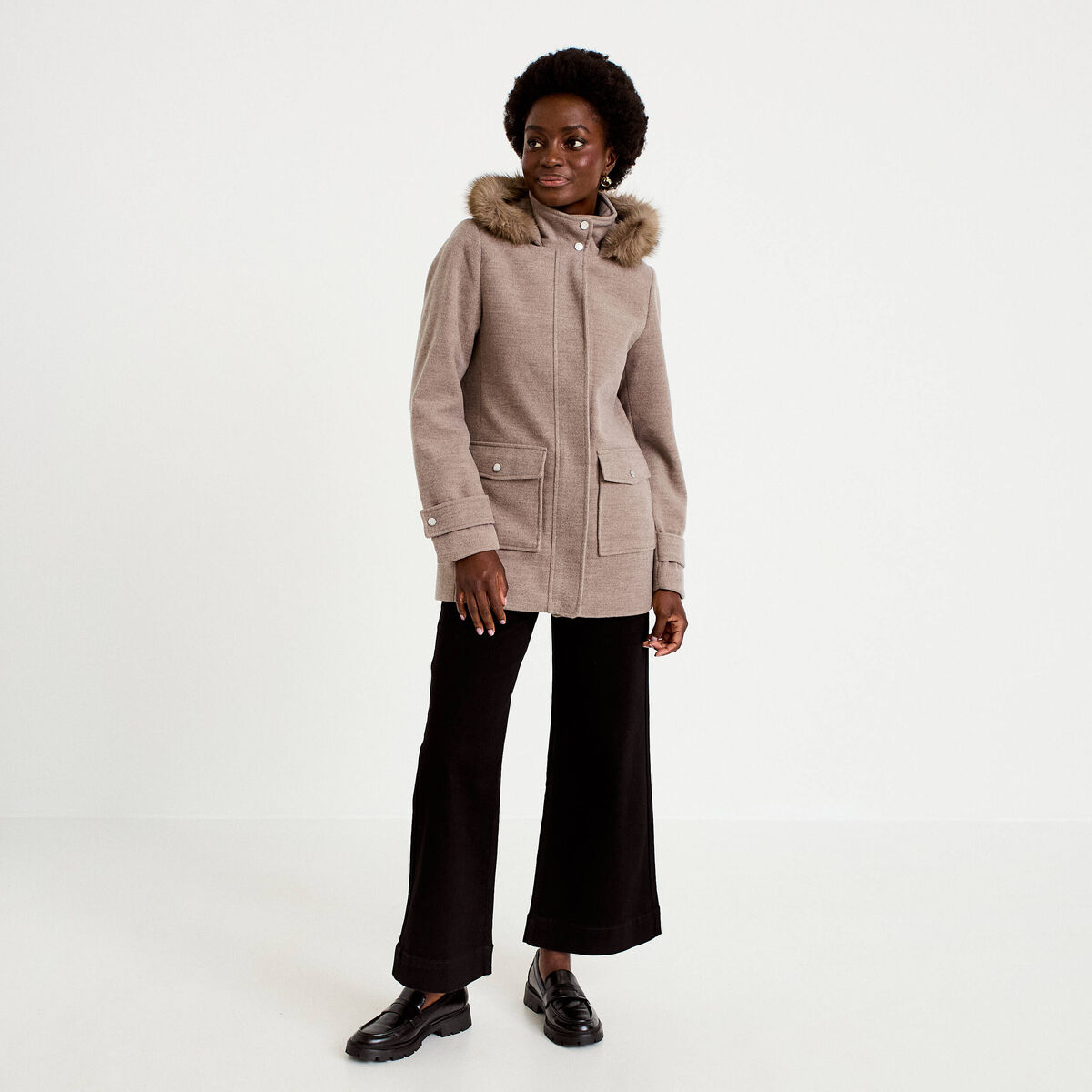 Manteau mi-long &agrave; capuche taupe femme