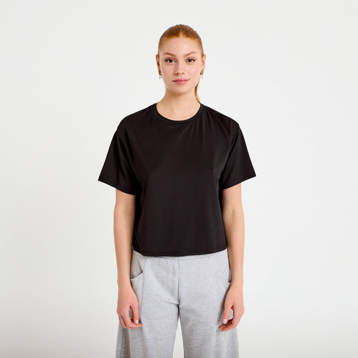 T-shirt col rond manches courtes noir femme
