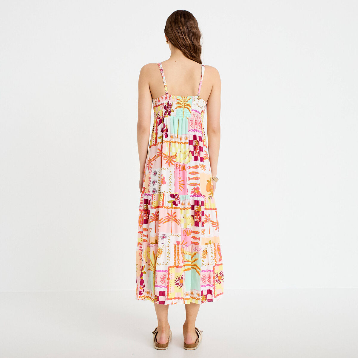 Robe longue &eacute;vas&eacute;e col coeur bretelles blanc femme