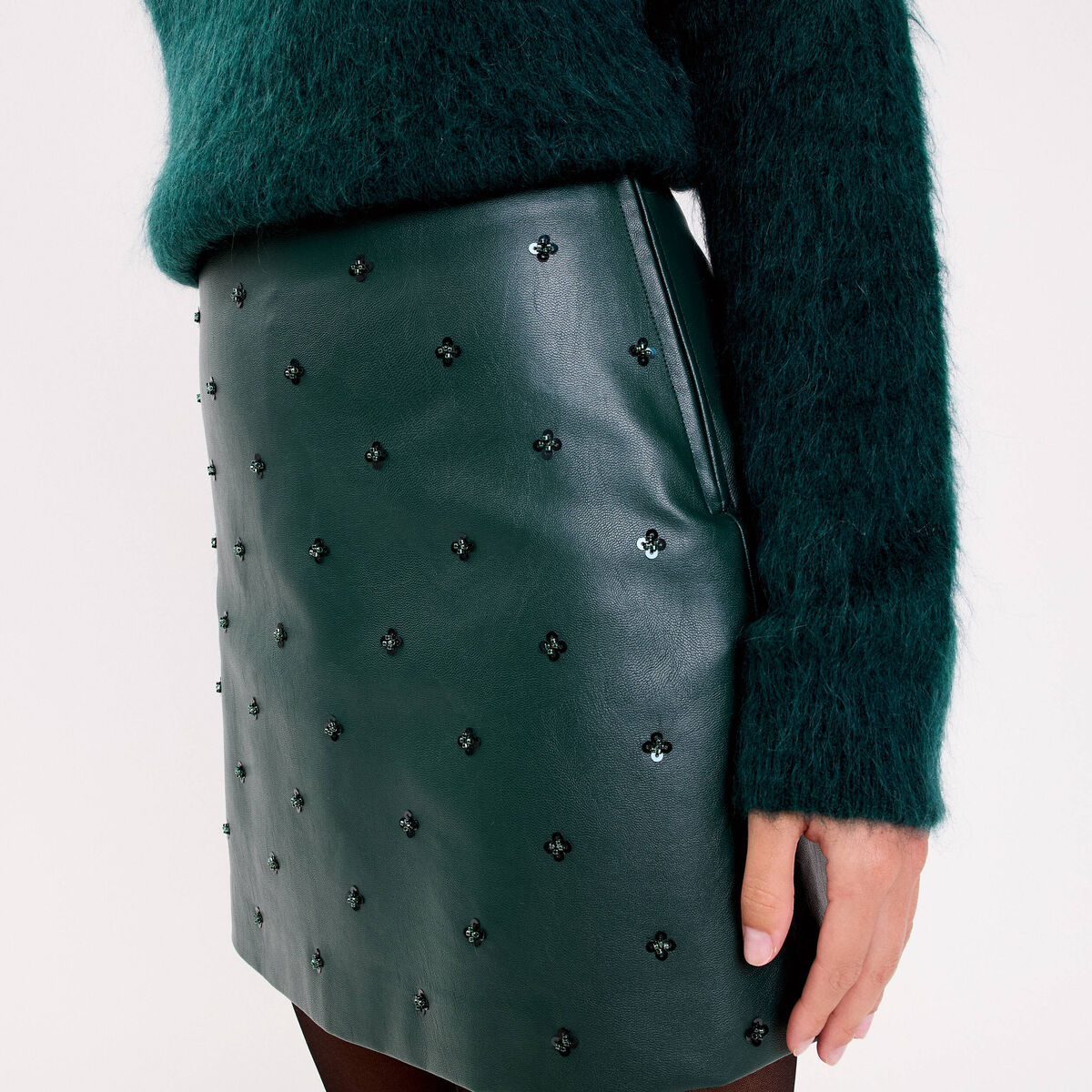 Jupe en similicuir avec strass vert fonc&eacute; femme