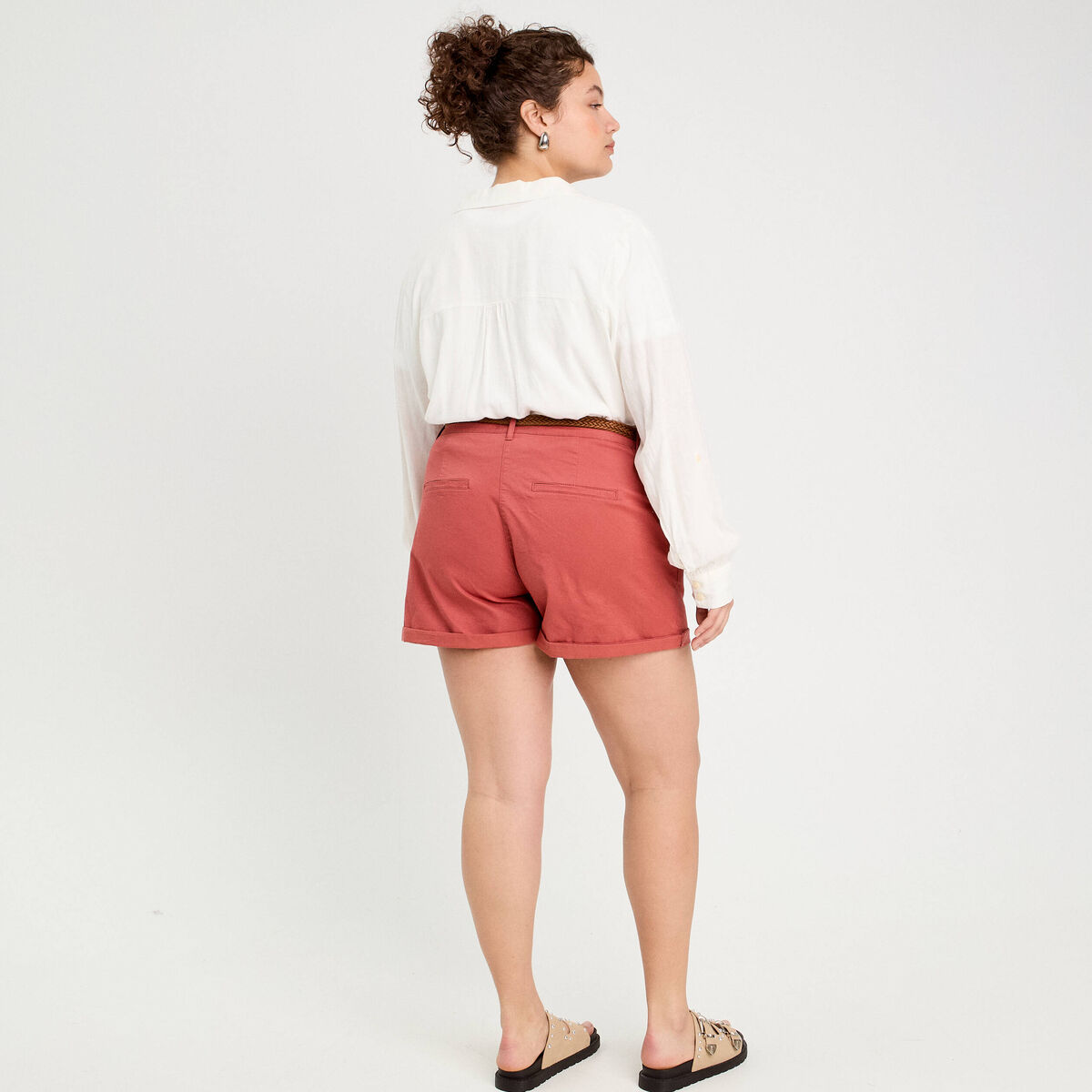 Short chino ceintur&eacute; vieux rose femme