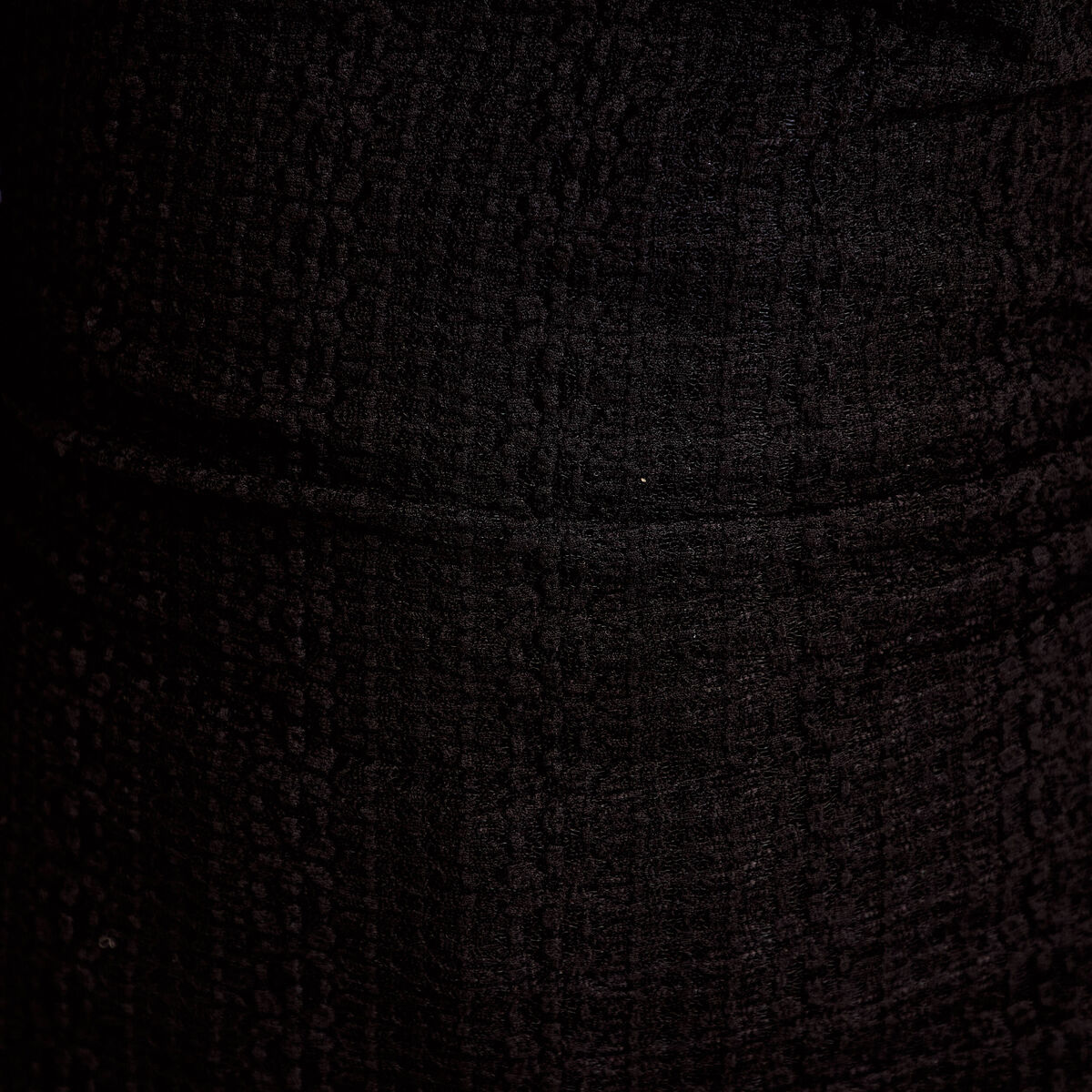 Top ajust&eacute; col montant dentelle noir femme