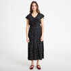 Robe longue &eacute;vas&eacute;e en dentelle col v noir femme