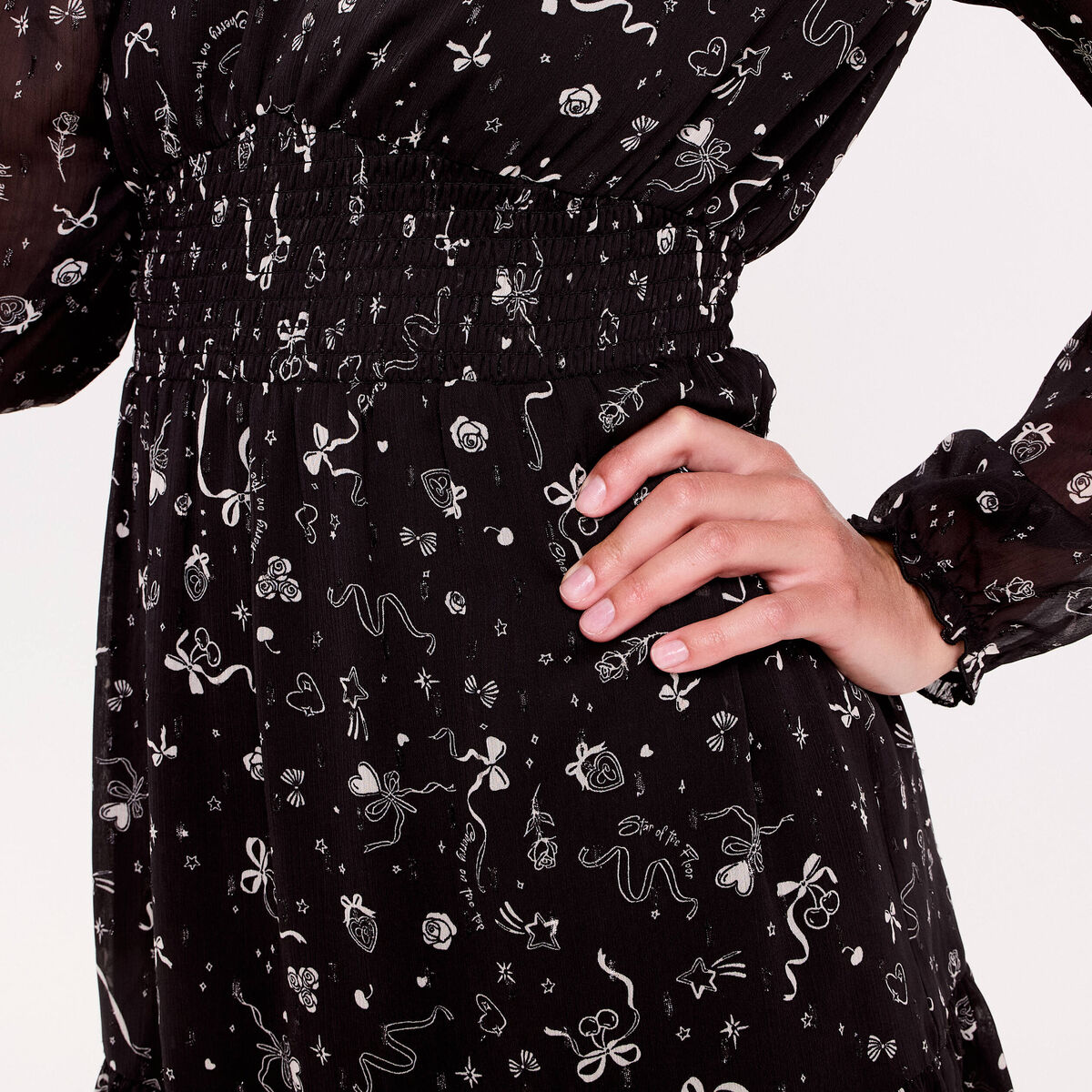Robe &eacute;vas&eacute;e col v noir femme
