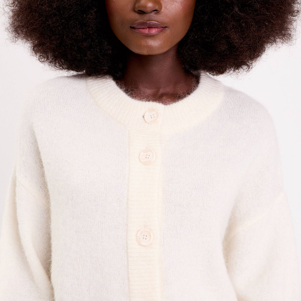 Gilet boutonn&eacute; ecru femme