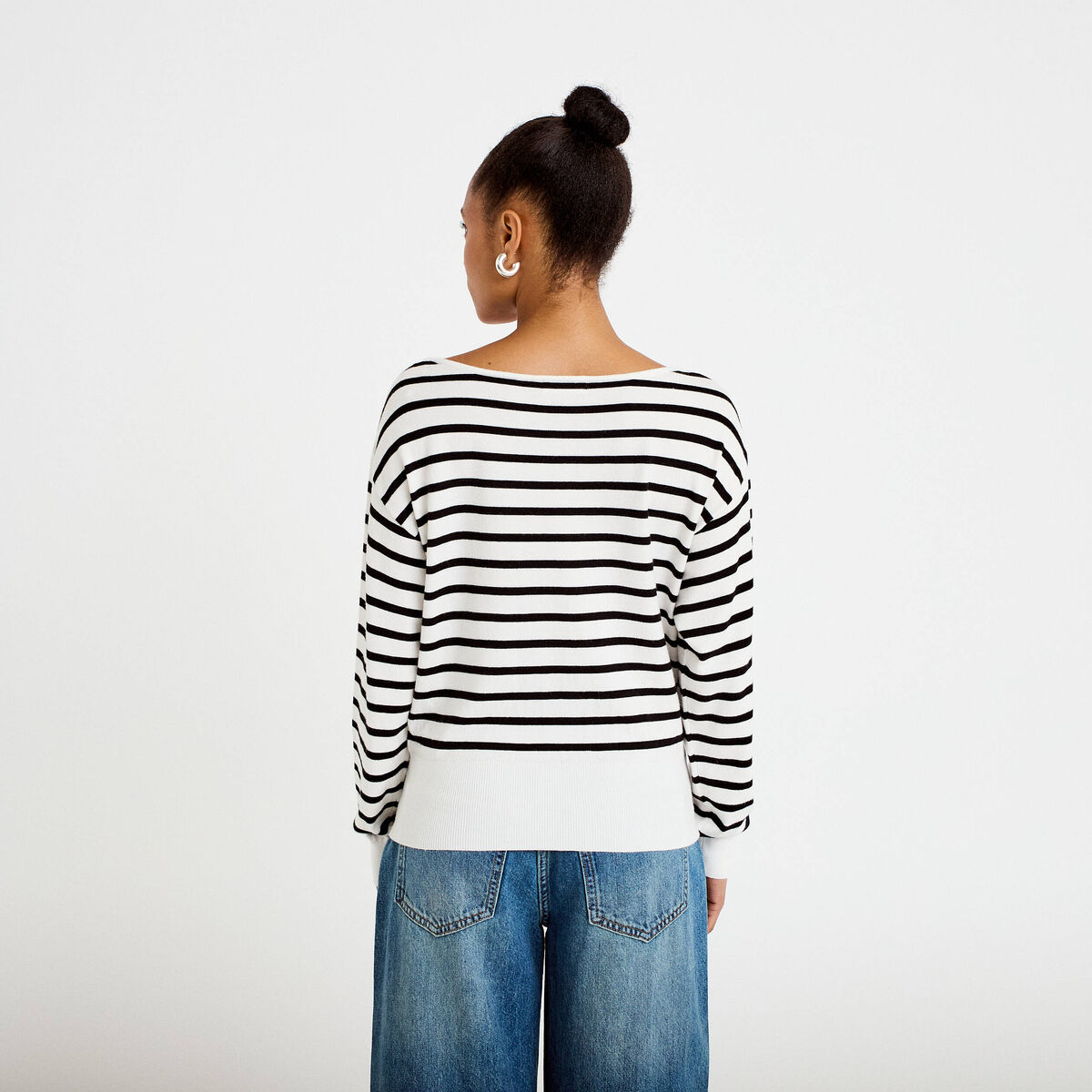 Pull ample manches longues fin blanc femme