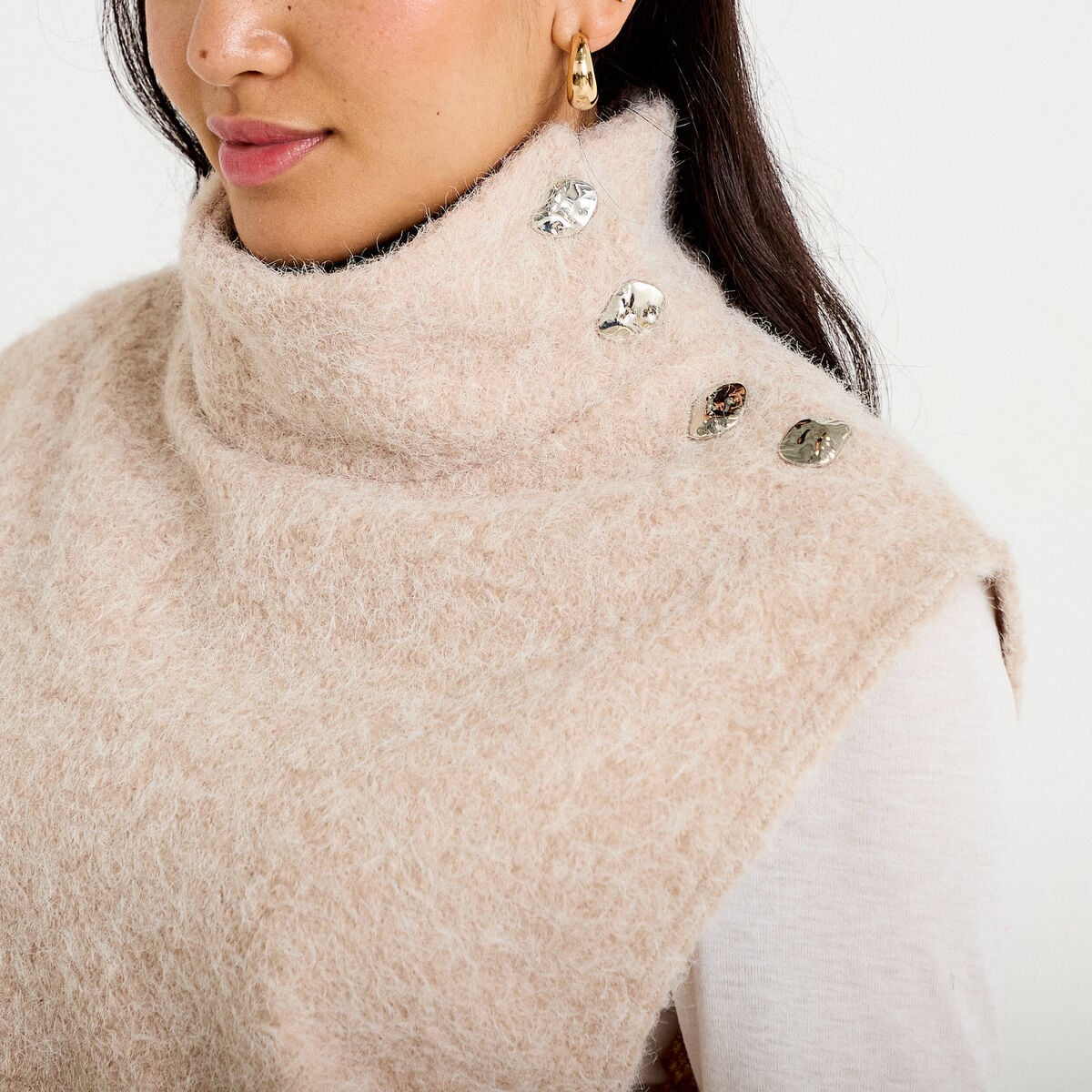 Pull droit sans manches col montant sable femme