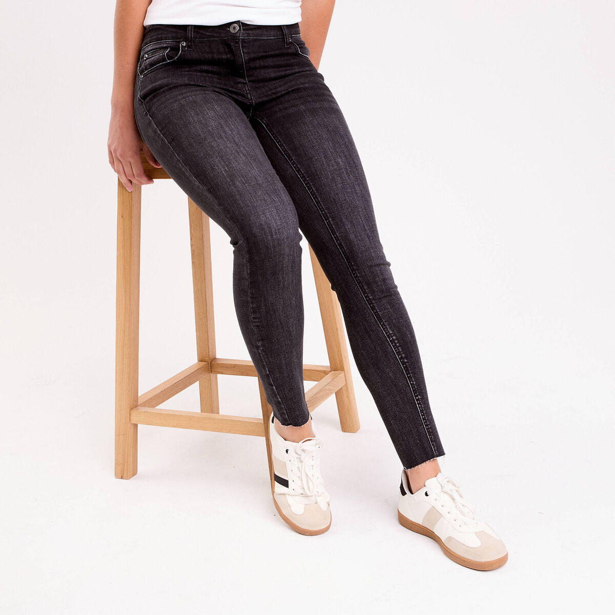 Jean skinny taille basse denim noir femme