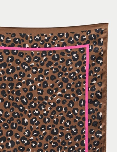 Foulard carr&eacute; satin taupe femme